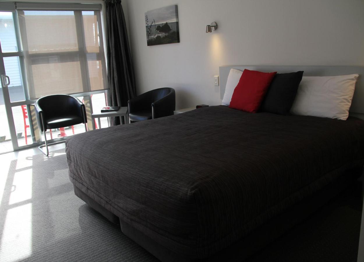 Pukekura Motor Lodge New Plymouth Luaran gambar A room at the hotel